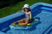 alex_bad_garten1 Im privaten Pool ist's am schnsten
